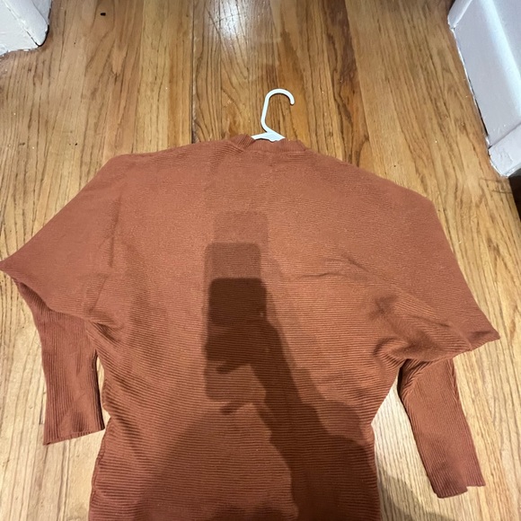 Rust Crewneck Tuck-able Sweater - Picture 5 of 5